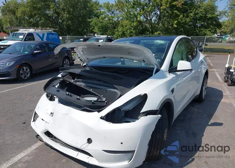 2022 Tesla Model Y Long Range Dual Motor All-Wheel Drive из США, поврежденный, VIN 7SAYGDEE6NF419749